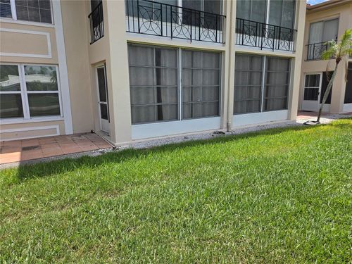 3-10351 Regal Dr, LARGO, FL, 33774-4903 | Card Image