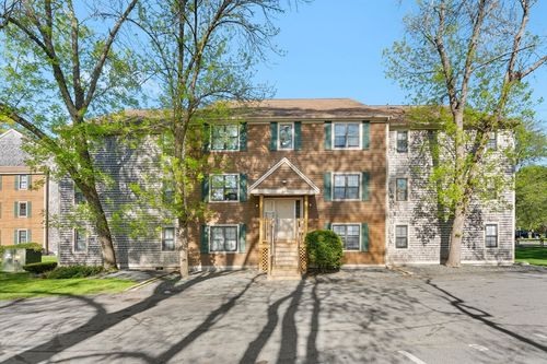 7-35 Eagle Ave, Brockton, MA, 02301-2670 | Card Image