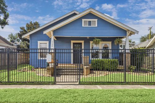 1124 Dunbar St, Houston, TX, 77009-2961 | Card Image