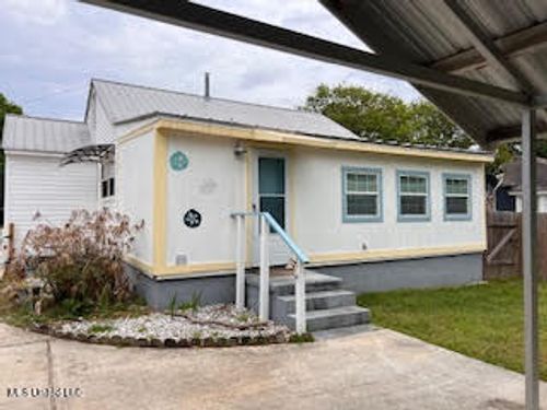 813 Allendale Ave, Gulfport, MS, 39501-1022 | Card Image