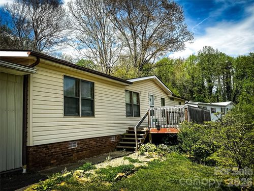 6 Lake Eden Cir, Black Mountain, NC, 28711-8703 | Card Image