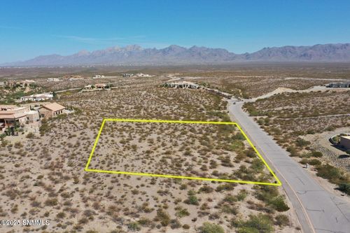 6025 Avenida Sonrisa, Las Cruces, NM, 88011-2585 | Card Image