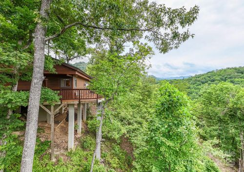 307 Blue Ridge Pkwy, Bryson City, NC, 28713 | Card Image
