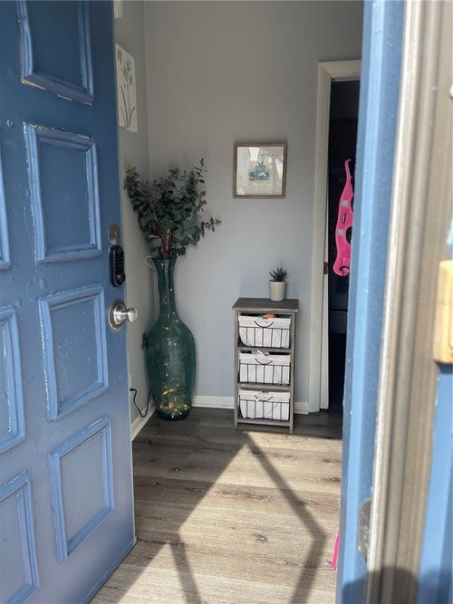 apt-23-8800 Bardmoor Blvd, SEMINOLE, FL, 33777-2273 | Card Image