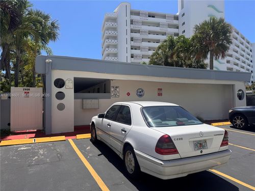 4-2900 N Ocean Blvd, Fort Lauderdale, FL, 33308-7500 | Card Image