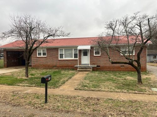 105 Smith St, Huntland, TN, 37345-3156 | Card Image