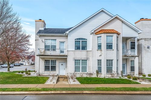 unit-10-216 Adams Pointe Blvd, Mars, PA, 16046-4633 | Card Image