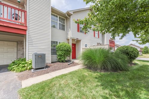 6028 Wildcat Dr, Indianapolis, IN, 46203-5700 | Card Image