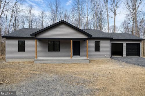 335 Jennifer Ln, Shanks, WV, 26761-7701 | Card Image
