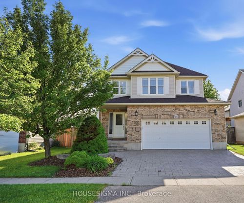 28 Roth Ave, Baden, ON, N3A4K8 | Card Image