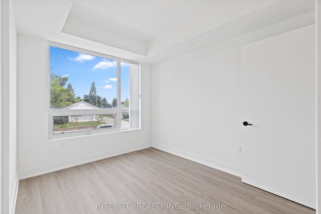 228 - 2075 King Rd, Condo with 2 bedrooms, 2 bathrooms and null parking in King City ON | Image 16