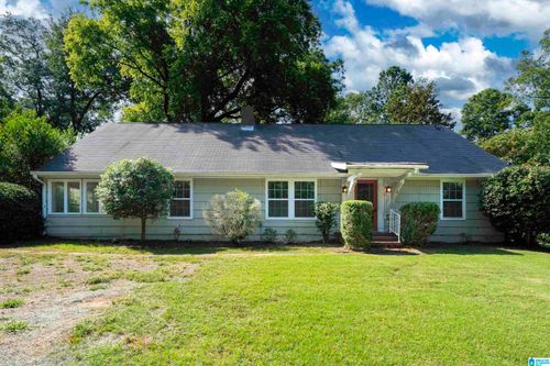 2016 Chapel Rd, HOOVER, AL, 35226-1109 | Card Image