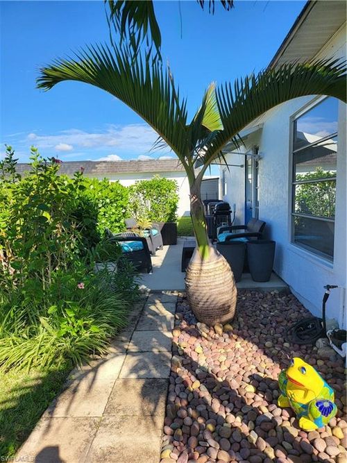 36 Temple Ct, LEHIGH ACRES, FL, 33936-7230 | Card Image