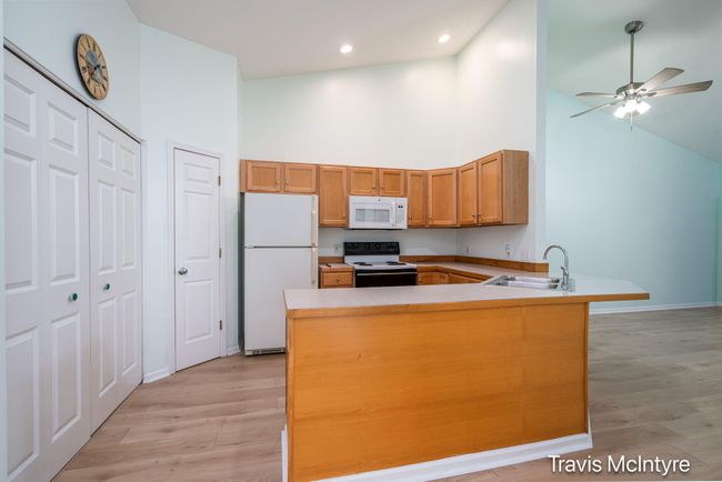 B - 17909 Hidden Dunes Ln, Condo with 2 bedrooms, 3 bathrooms and null parking in Spring Lake MI | Image 10