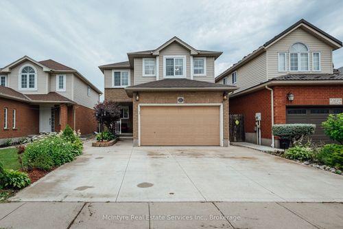 171 Mcnichol Dr, Cambridge, ON, N1P1G8 | Card Image