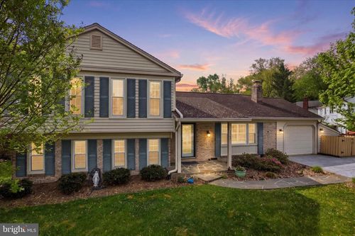 5457 Broadmoor St, ALEXANDRIA, VA, 22315-4039 | Card Image