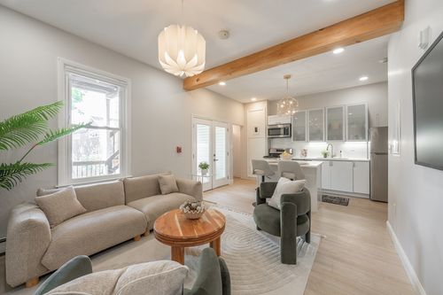1-104 Thorndike St, Cambridge, MA, 02141-2197 | Card Image