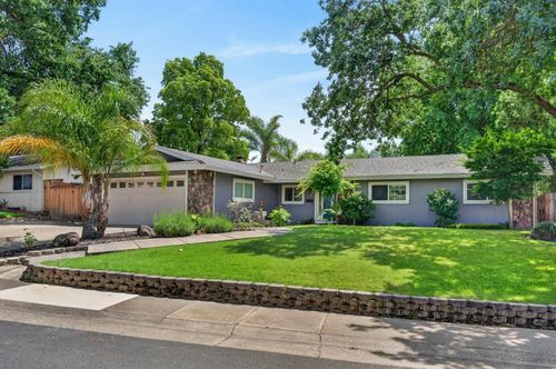 8882 Evening Star Court, Orangevale, CA, 95662 | Card Image