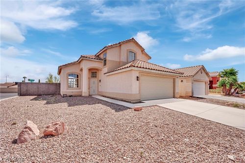 3758 White Peppermint Dr, Las Vegas, NV, 89147-4342 | Card Image