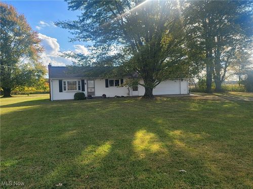 12119 State Route 301, Lagrange, OH, 44050-9732 | Card Image