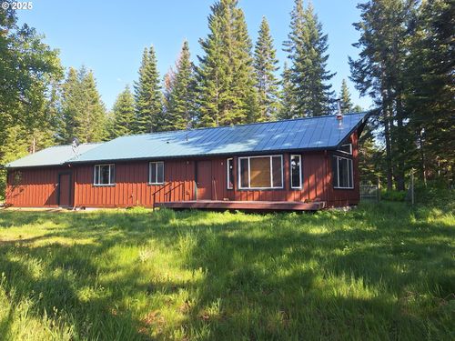 136 Sleepy Hollow Rd, White Salmon, WA, 98672-8223 | Card Image