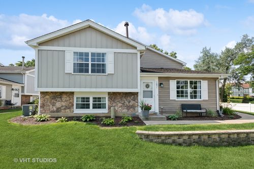 1651 Timber Trail, Wheaton, IL, 60189 | Card Image