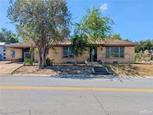 1015 Fresno Ave, McAllen, TX, 78501-4934 | Card Image