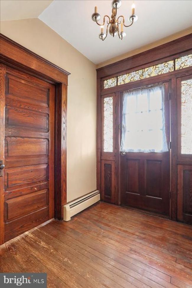 6887 Lincoln Way W, House other with 3 bedrooms, 2 bathrooms and null parking in SAINT THOMAS PA | Image 4