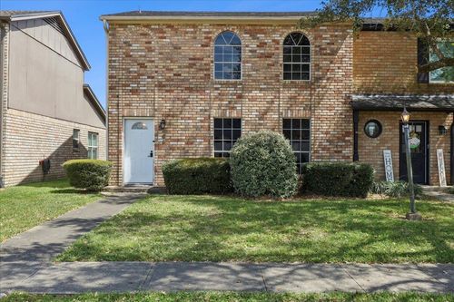 465 Longmeadow St, Beaumont, TX, 77707-1818 | Card Image