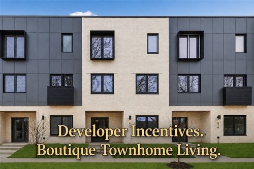817 Se H St, Bentonville, AR, 72712-6443 | Card Image