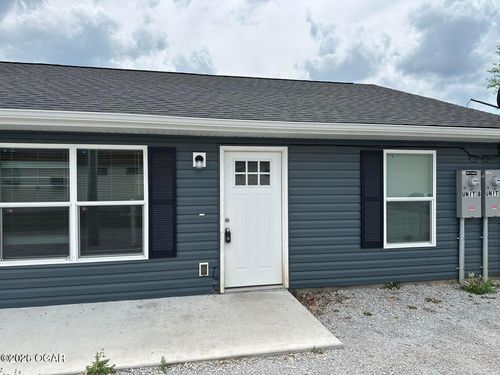 b-915 E 8th St, Galena, KS, 66739-1809 | Card Image