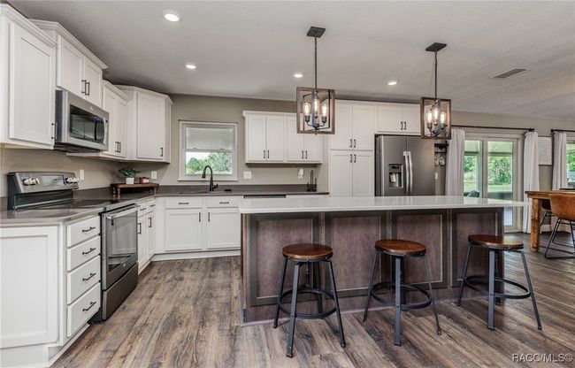 7420 W Golf Club St, House other with 3 bedrooms, 4 bathrooms and 1 parking in Crystal River FL | Image 8