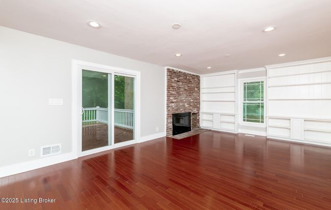 7110 Fox Harbor Rd, House other with 6 bedrooms, 3 bathrooms and null parking in Prospect KY | Image 40