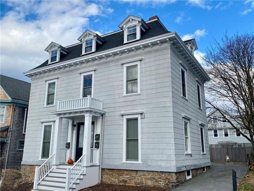 3-6 Ayrault St, Newport, RI, 02840-7738 | Card Image