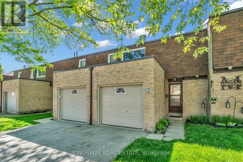 104-680 Regency Court, Burlington (Roseland), ON, L7N3L9 | Card Image