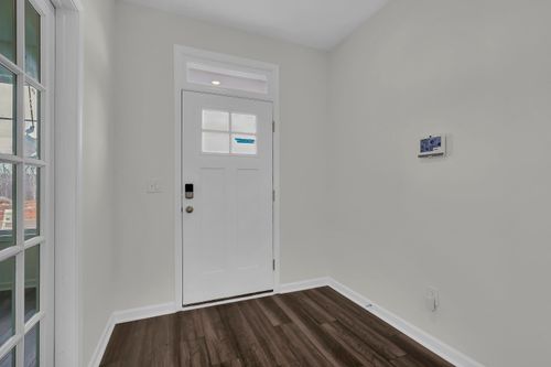 176 Hunter Ridge Dr, Boiling Springs, SC, 29316-9139 | Card Image