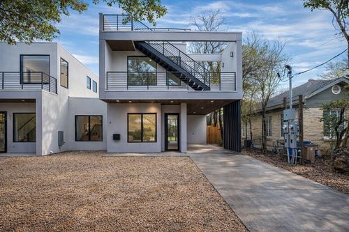 a-1704 Kinney Ave, Austin, TX, 78704-3351 | Card Image