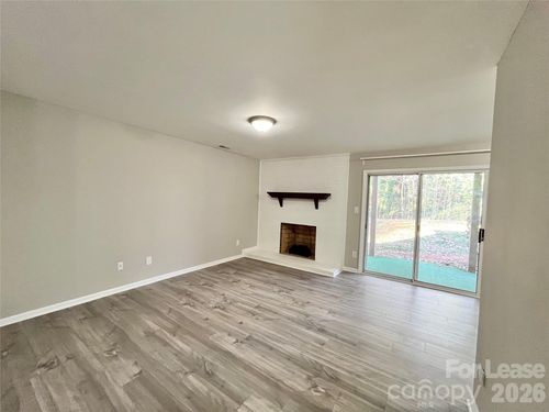 2901 Iron Gate Ln, Charlotte, NC, 28212-3635 | Card Image