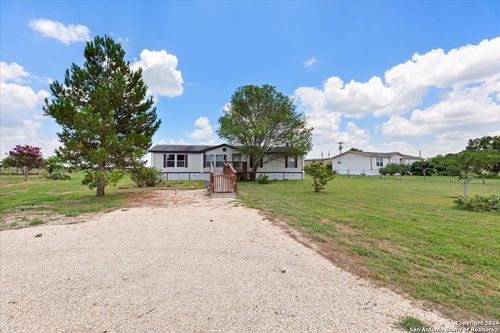 4339 Stagecoach Rd, Seguin, TX, 78155-1850 | Card Image