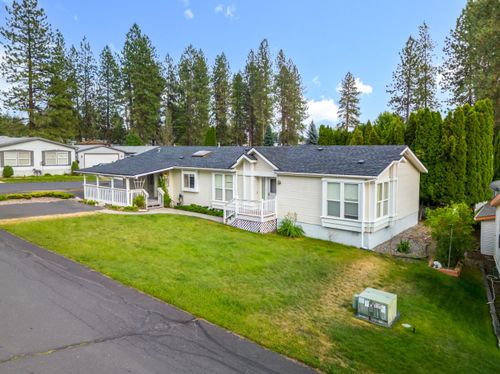 3126 E Vicksburg Ln, Mead, WA, 99021-9263 | Card Image