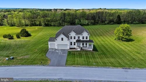 277 Flaxseed Dr, MARTINSBURG, WV, 25404-0264 | Card Image