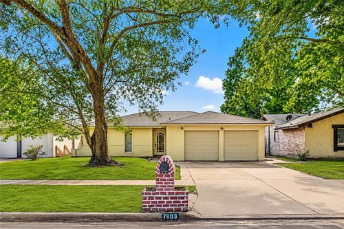 7803 Bunker Wood Ln, Houston, TX, 77086-2403 | Card Image