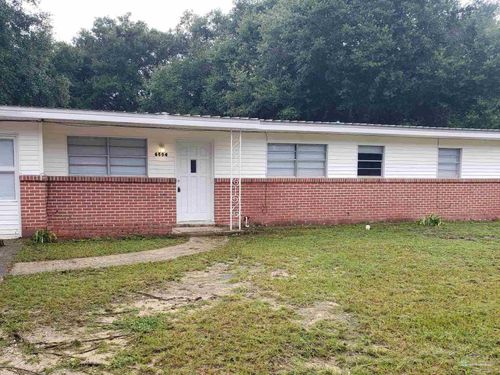 6504 Julia Dr, Milton, FL, 32570-3453 | Card Image