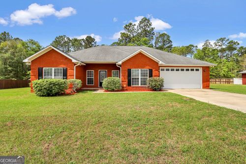 129 Taylor Wells Ln, Hinesville, GA, 31313-7052 | Card Image