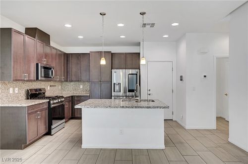 985 Via Lombardi Ave, Henderson, NV, 89011-0894 | Card Image