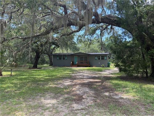 8668 N Elmtree Ave, Crystal River, FL, 34428-7360 | Card Image
