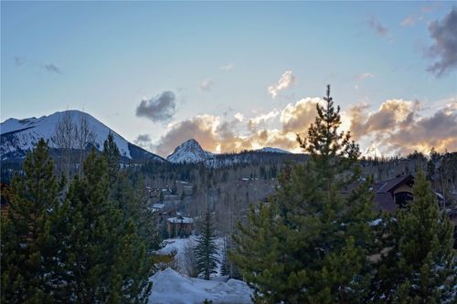 312 Red Hawk Cir, SILVERTHORNE, CO, 80498-5439 | Card Image