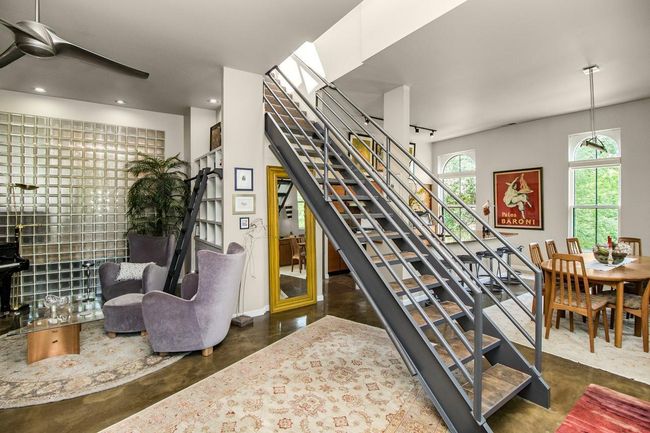 APT-1 - 512 Laurel Ave, Condo with 2 bedrooms, 2 bathrooms and null parking in Saint Paul MN | Image 25