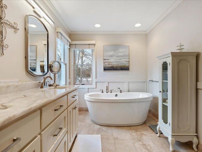 Primary Bath | Image 23