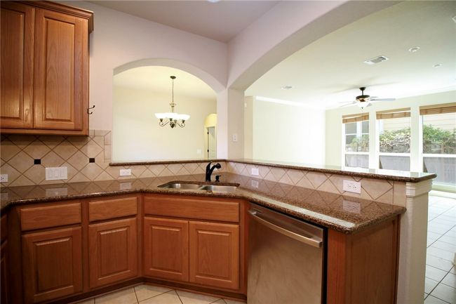 4225 Threadgill St, House other with 3 bedrooms, 3 bathrooms and 2 parking in Austin TX | Image 17